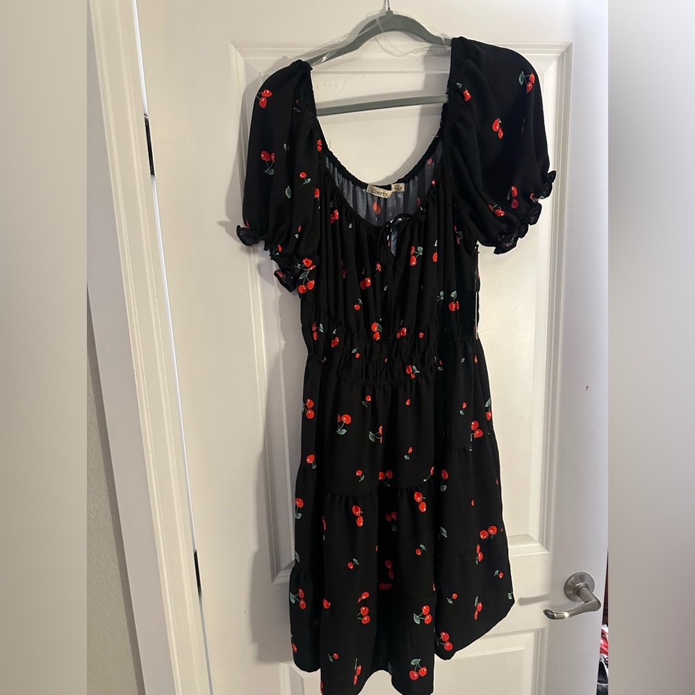 Liberty Love Black Cherry-Print Puff-Sleeve Sundress